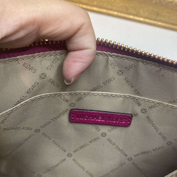 MICHAEL KORS MK Jet Set LG CLUTCH Zip Wristlet Wallet Pomegranate Purple Leather - Picture 9 of 12